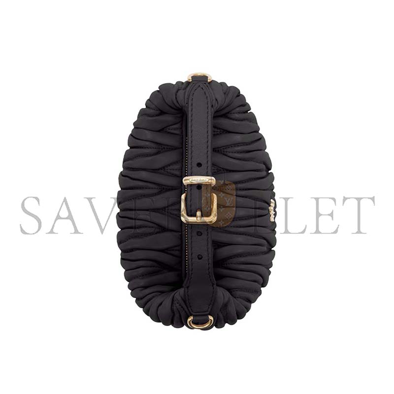 MIU MIU QUILTED NAPPA LEATHER POUCH 5NE026 (15*8.5*8cm)